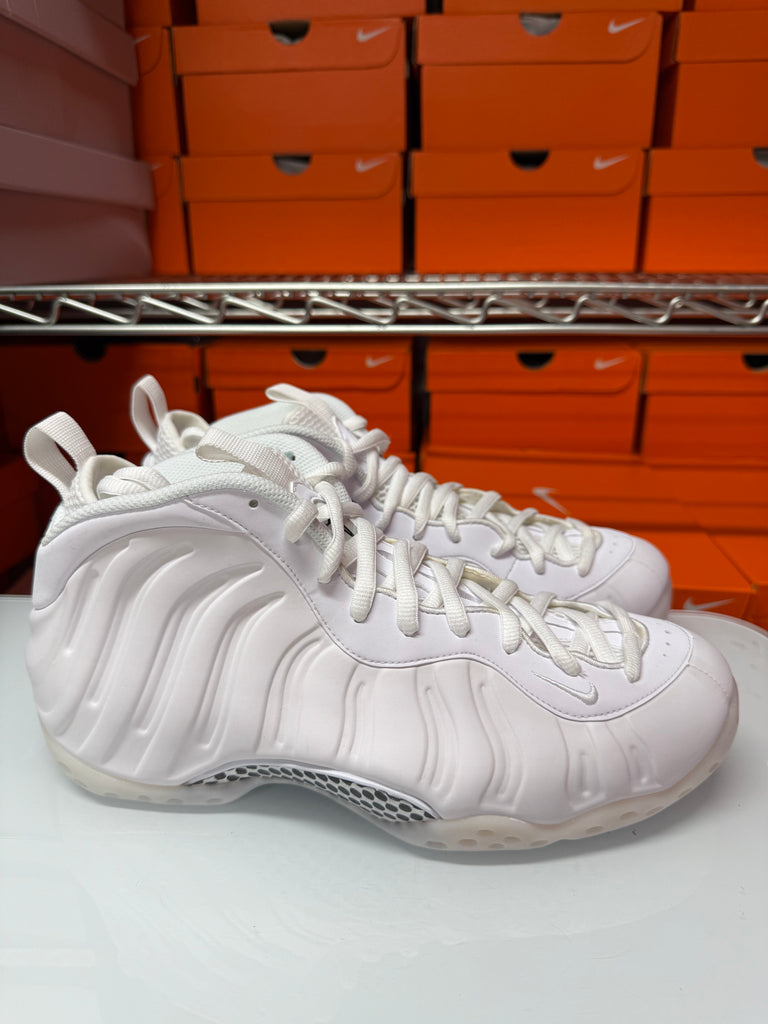 Nike Men's Air Foamposite One Shoes Triple White HJ5195-100