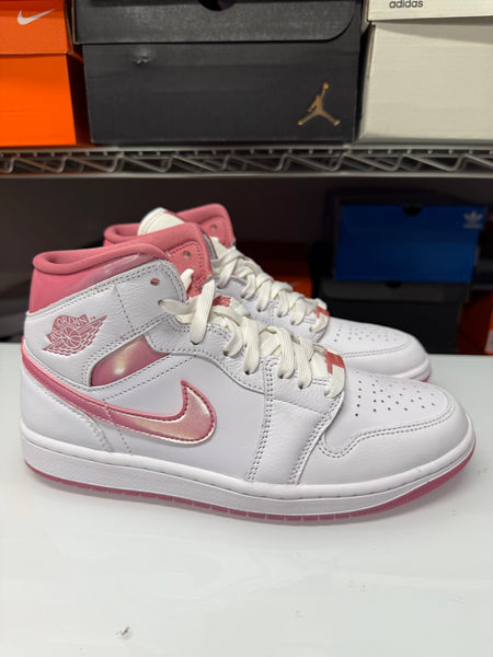 Nike Women's Air Jordan 1 Mid SE Shoes White Desert Berry IO0669-100