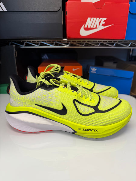 Nike Men's Vomero 17 Talaria Shoes Volt Black White FZ8587-700