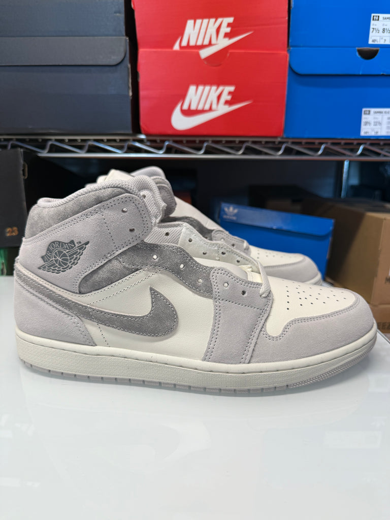 Nike Men's Air Jordan 1 Mid SE Shoes Neutral Grey Sail FQ7720-002