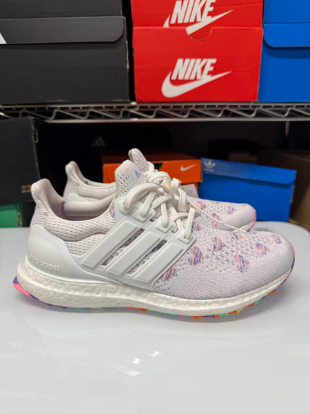 Adidas Women's Ultraboost 1.0 Valentine's Day White HQ3857