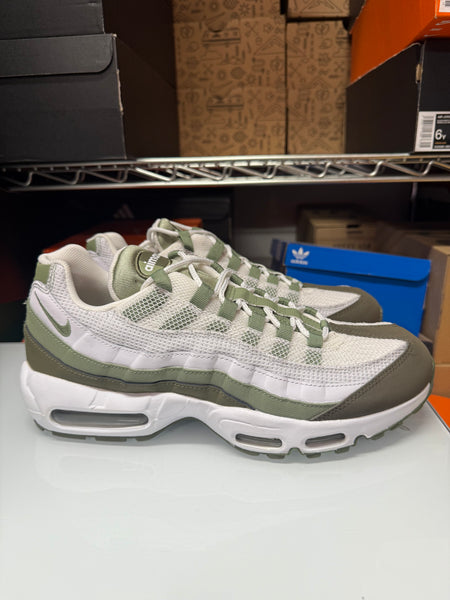 Nike Men's Air Max 95 Shoes White Green Olive FD0780-100