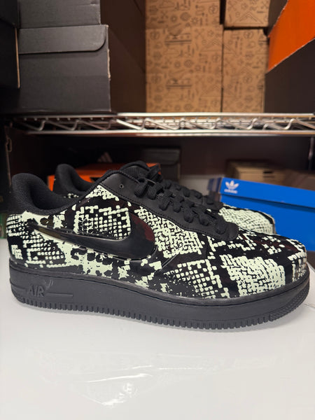 Nike Men's Air Force 1 Foamposite Pro Cup Shoes Snakeskin Black Spruce AJ3664-300