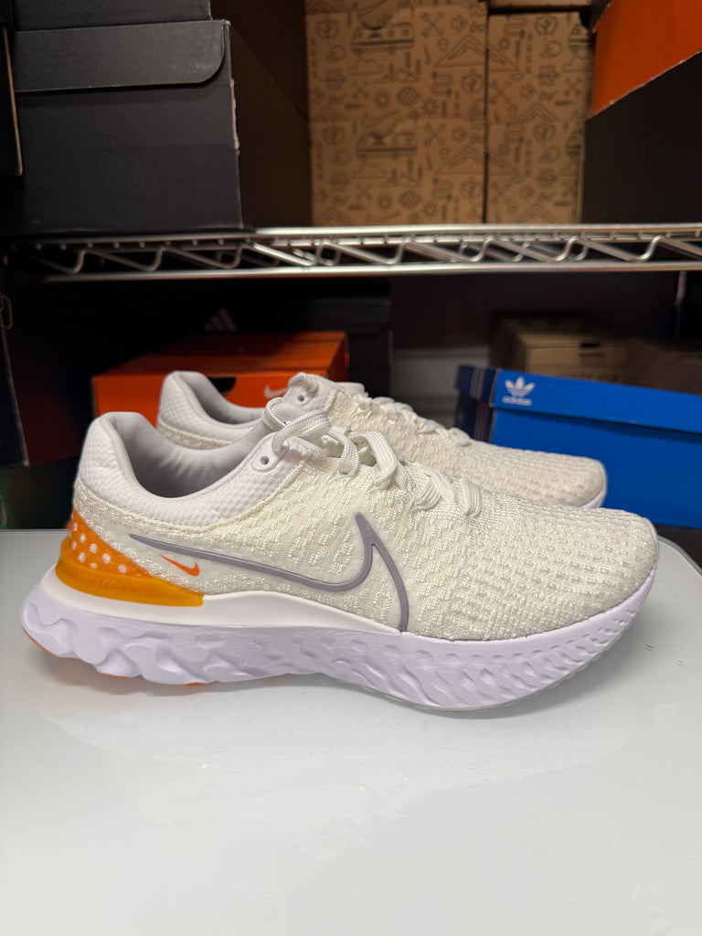 Nike Men's React Infinity Run Flyknit 3 Shoes White Orange DH5392-100