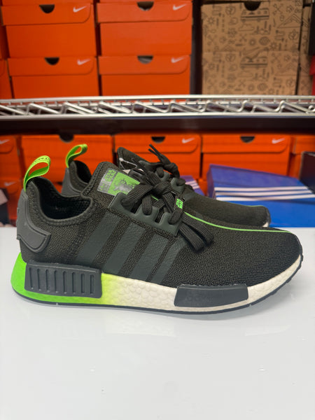 Adidas Men's NMD R1 Star Wars Yoda Shoes FW3935