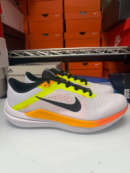 Nike Men's Air Winflo 10 Shoes White Orange Volt DV4022-101