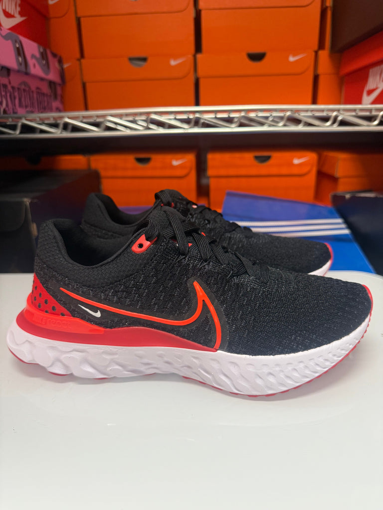 Nike Women's React Infinity Run Flyknit 3 Shoes Black Crimson DD3024-008