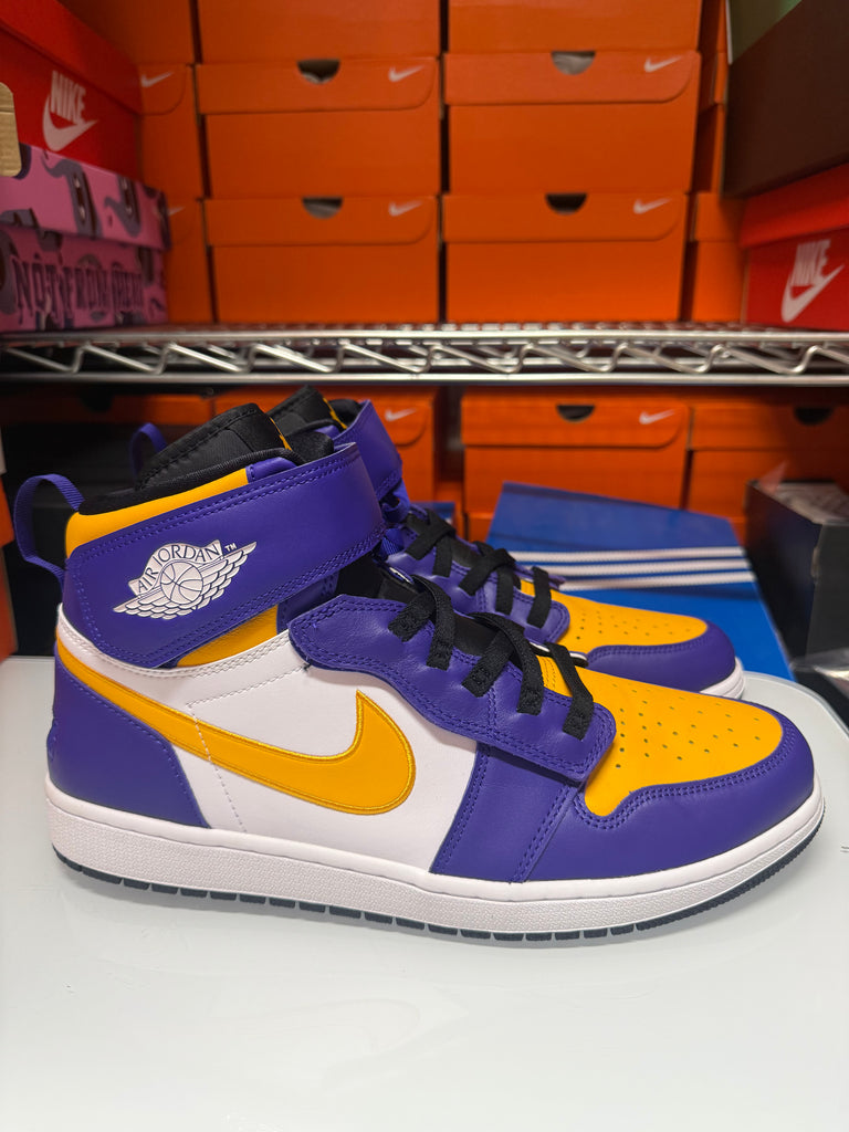Nike Men's Air Jordan 1 High Flyease Shoes Concord Taxi White CQ3835-517
