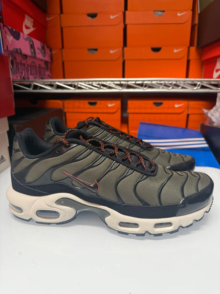 Nike Men's Air Max Plus Shoes Cargo Khaki Black FB9722-300
