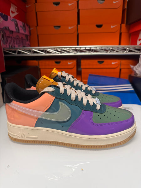 Nike Men's Air Force 1 Low SP Shoes Undefeated Wild Berry DV5255-500
