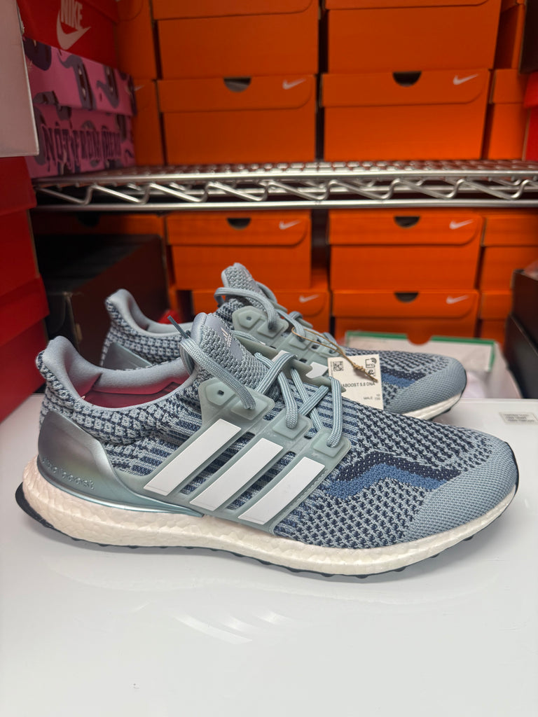 Adidas Men's Ultraboost 5.0 DNA Shoes Magic Grey Shadow Navy GY0312