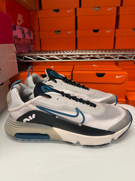 Nike Men's Air Max 2090 Shoes White Green Abyss Black CV8835-100