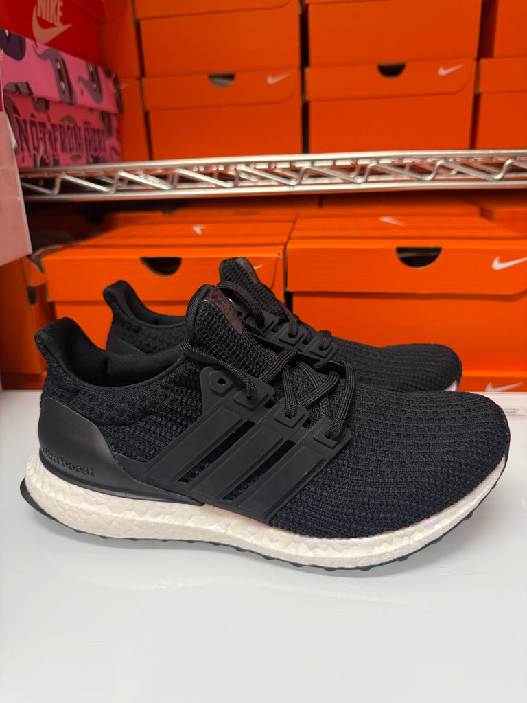 Adidas Men's Ultraboost 4.0 DNA Shoes Black White FY9318