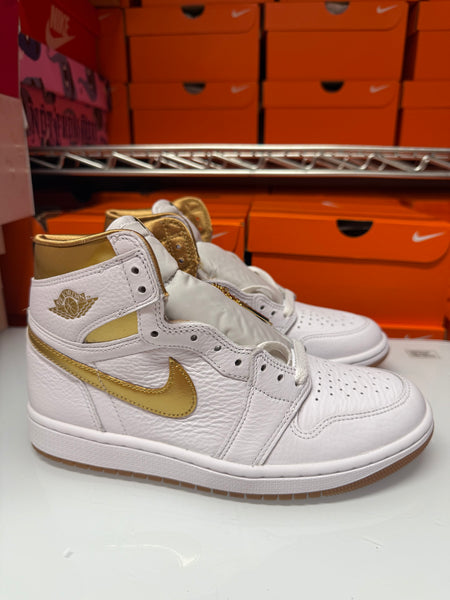 Nike Women's Air Jordan 1 Retro High OG Shoes White Gold FD2596-107
