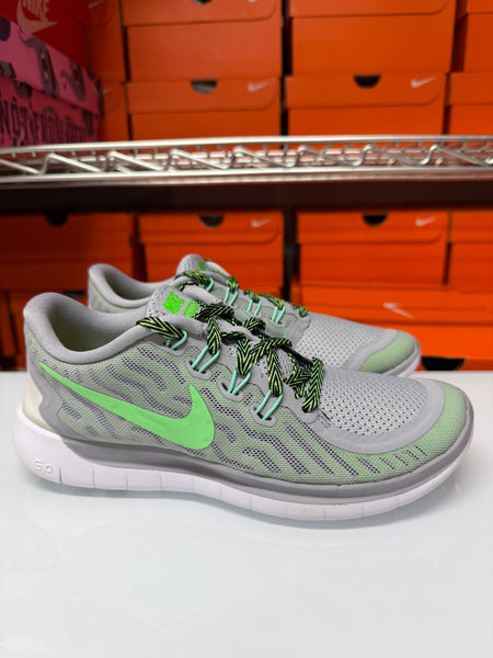 Nike Women's Free 5.0 Shoes Grey Green White 724383-013