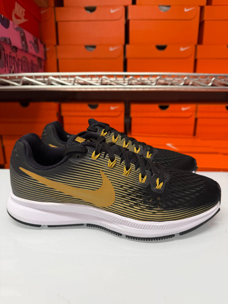 Nike Women's Air Zoom Pegasus 34 Shoes Black Gold 880560-009