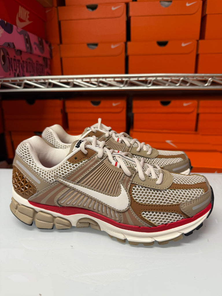 Nike Women's Zoom Vomero 5 Shoes Khaki Red White HV0826-247