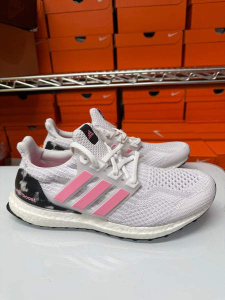 Adidas Women's Ultraboost 5.0 DNA Shoes White Black Pink HP2479