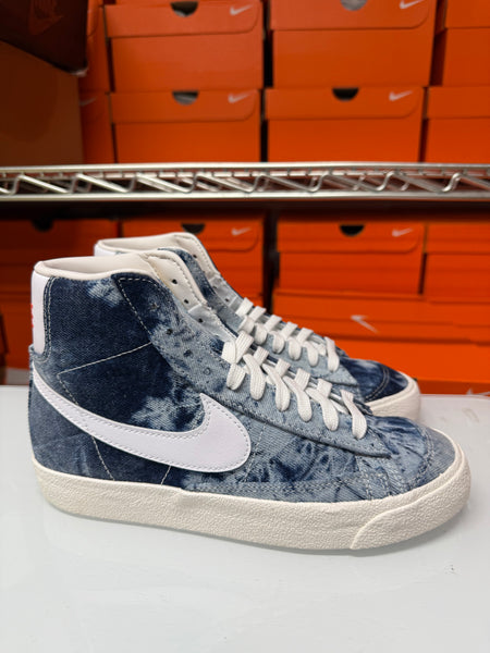 Nike Women's Blazer Mid '77 Shoes Washed Denim Pack DV2182-900