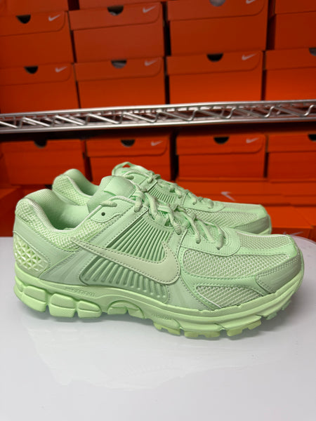 Nike Men's Zoom Vomero 5 Shoes Vapor Green HF5493-301