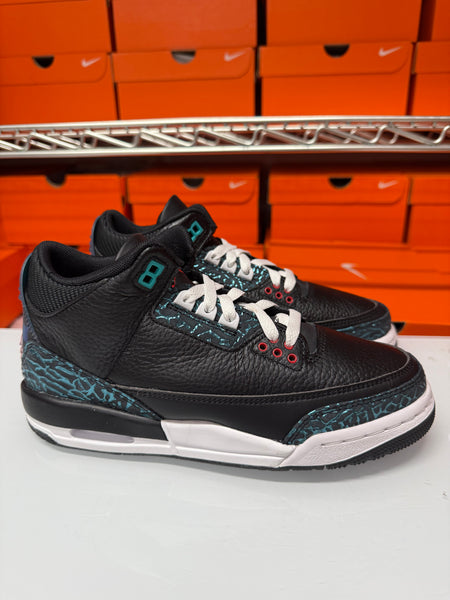 Nike Kids (GS) Air Jordan 3 Retro Shoes Black White Jade FV5437-001