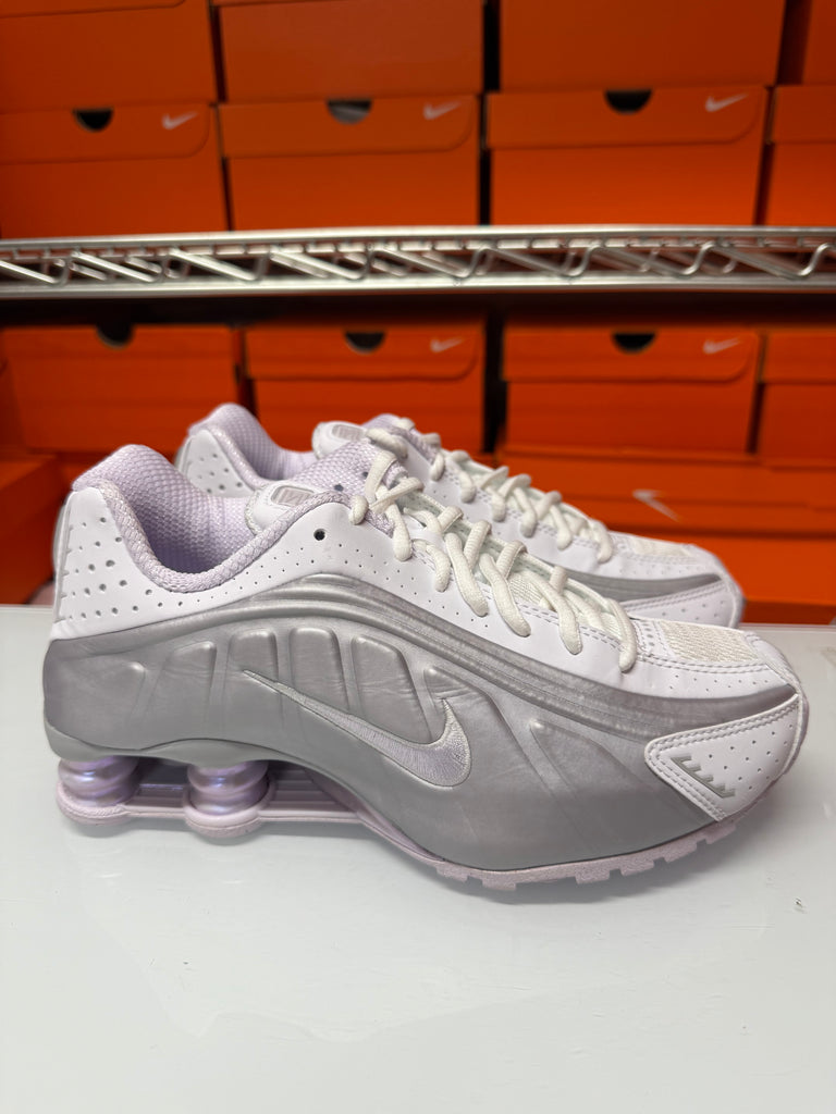 Nike Women's Shox R4 Shoes White Barely Grape HF5076-100